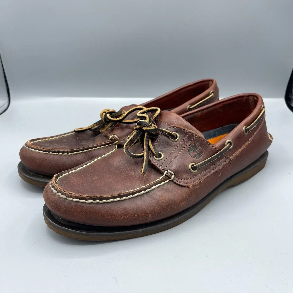 Timberland Classic 2-Eye Boat Shoes Men 9M Brown Leather Upper Lightweight 25077